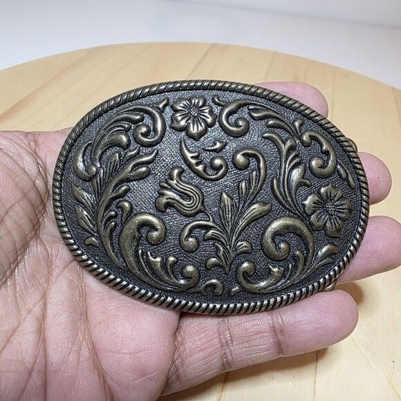 Vintage Brass Oval Shaped Floral Scroll Pattern Western Belt Buckle *Flawed* - Picture 1 of 10